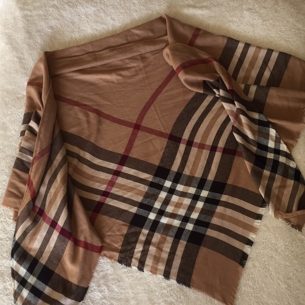 Landry plaid wrap.